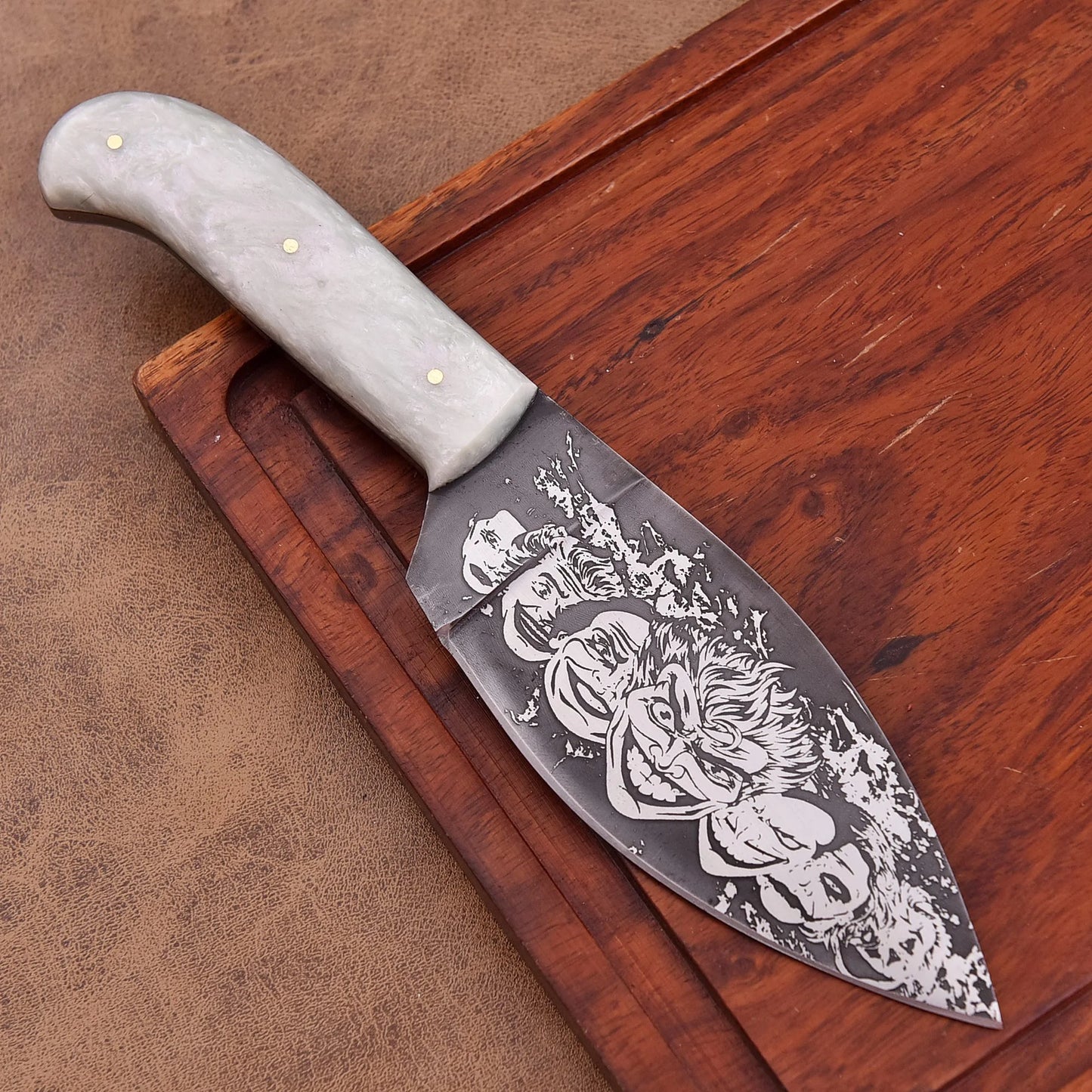 Shard Blade Jester’s Fang Cleaver/Skinner Knife – Scary Clown Etched Blade with Mother of Pearl Acrylic Handle