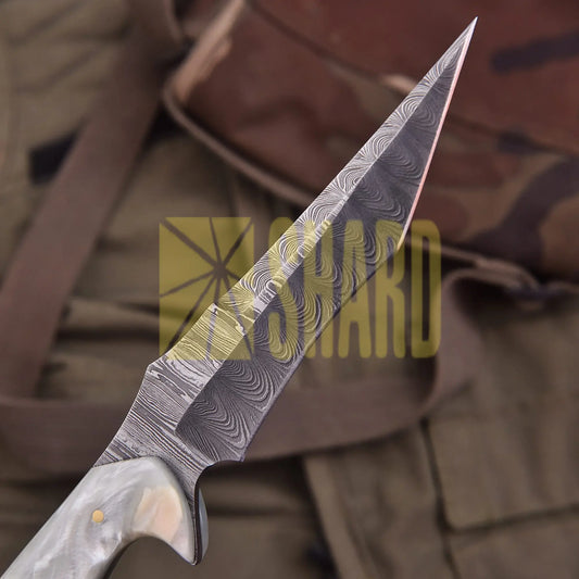 Hand-forged Damascus steel collectible with raindrop pattern and mother-of-pearl resin handle – Raindrop Pearl gift piece