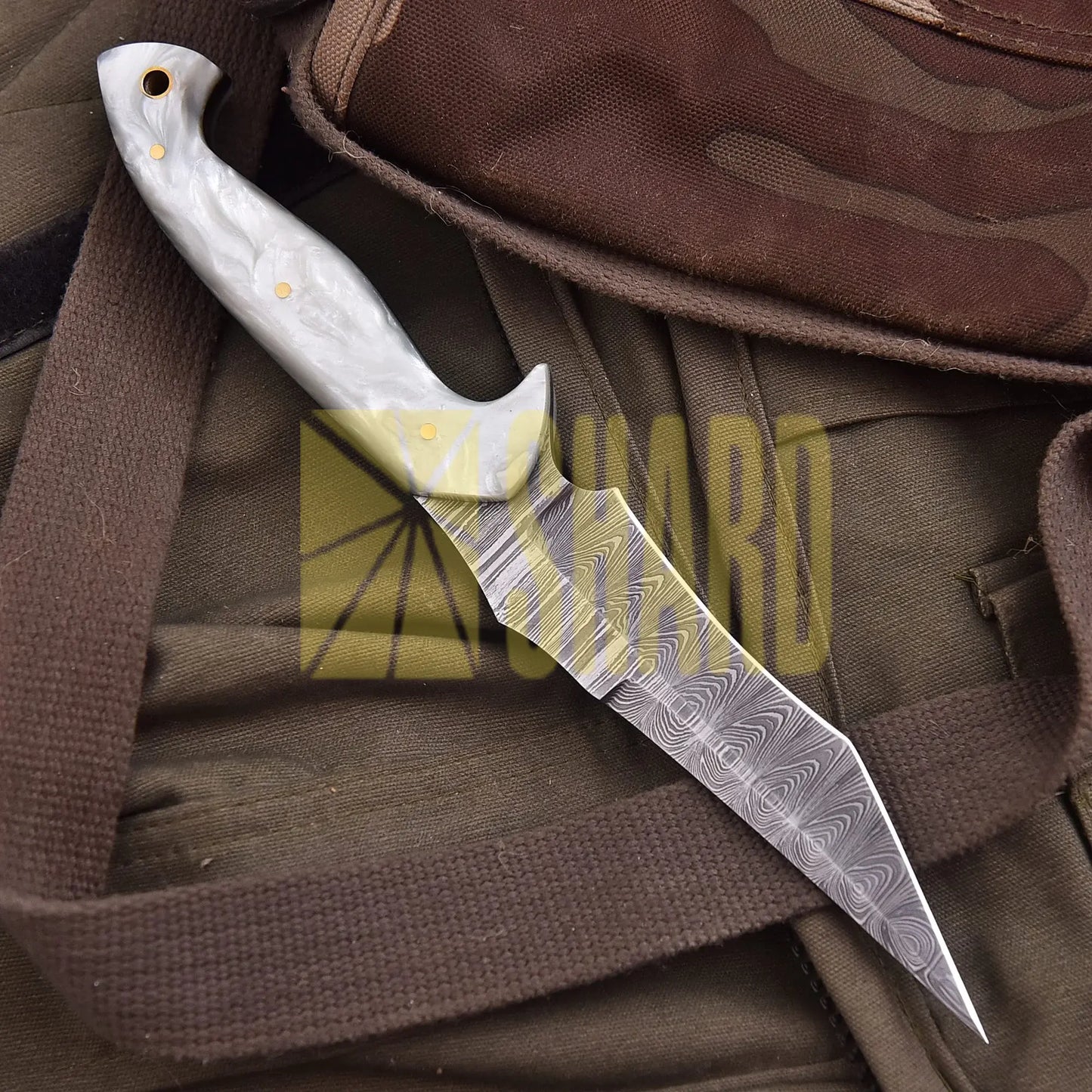 Hand-forged Damascus steel collectible with raindrop pattern and mother-of-pearl resin handle – Raindrop Pearl gift piece