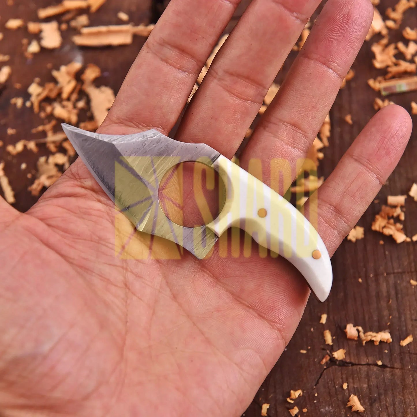 Aurora Pearl Damascus mini outdoor collectible with mother of pearl resin handle