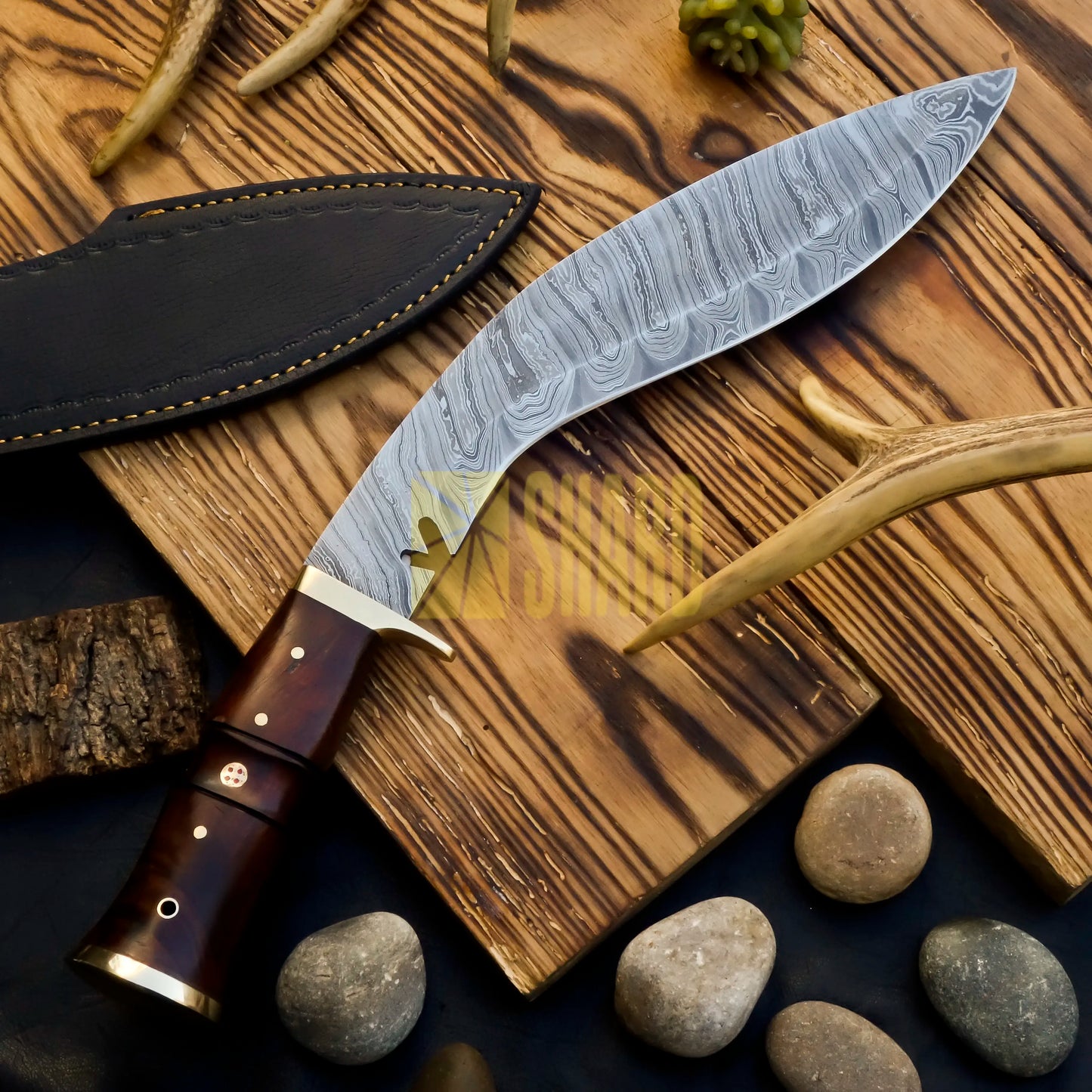 Hand-forged Damascus Kukri knife with polished rosewood handle – King’s Valor 9-inch blade