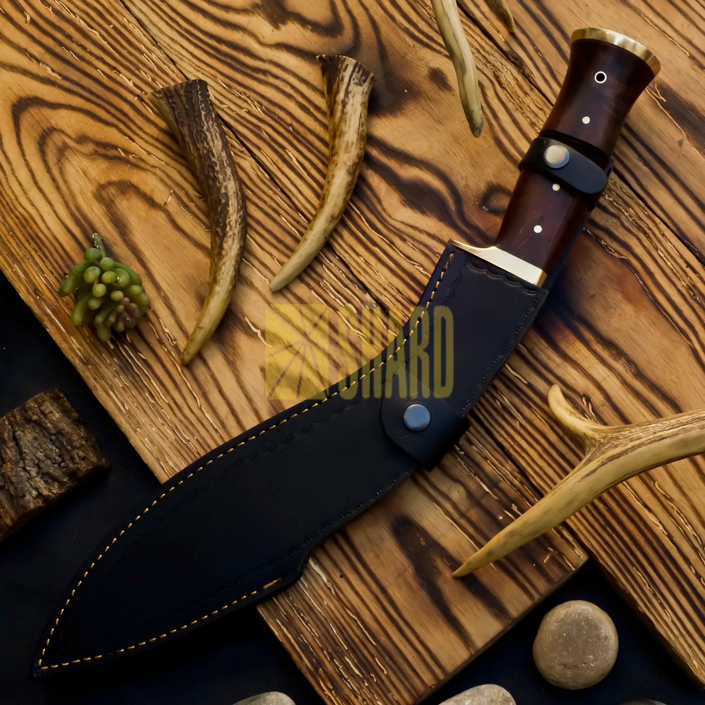 Hand-forged Damascus Kukri knife with polished rosewood handle – King’s Valor 9-inch blade