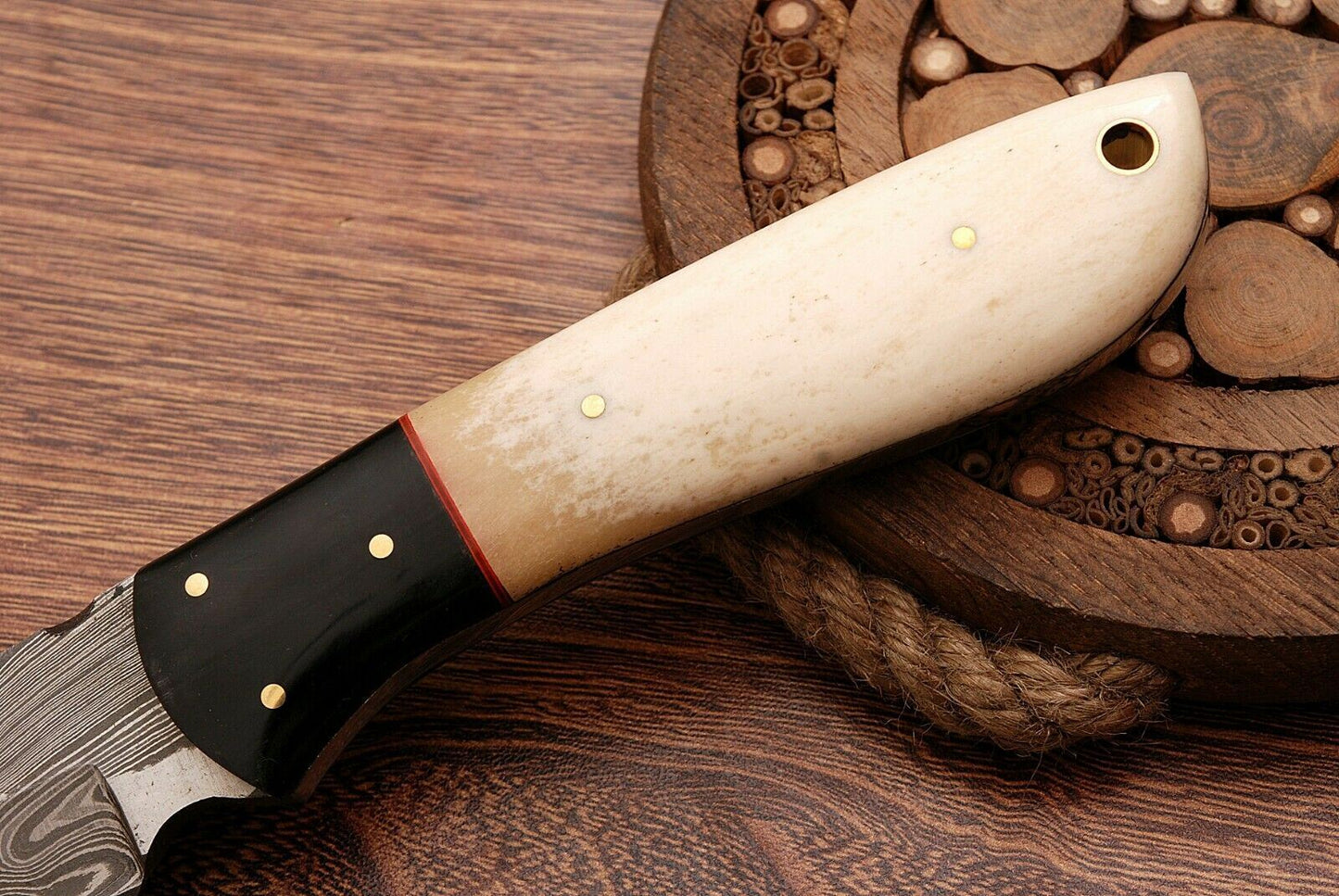 Handmade Damascus Steel Skinner Hunting Knife " Bone Handle"