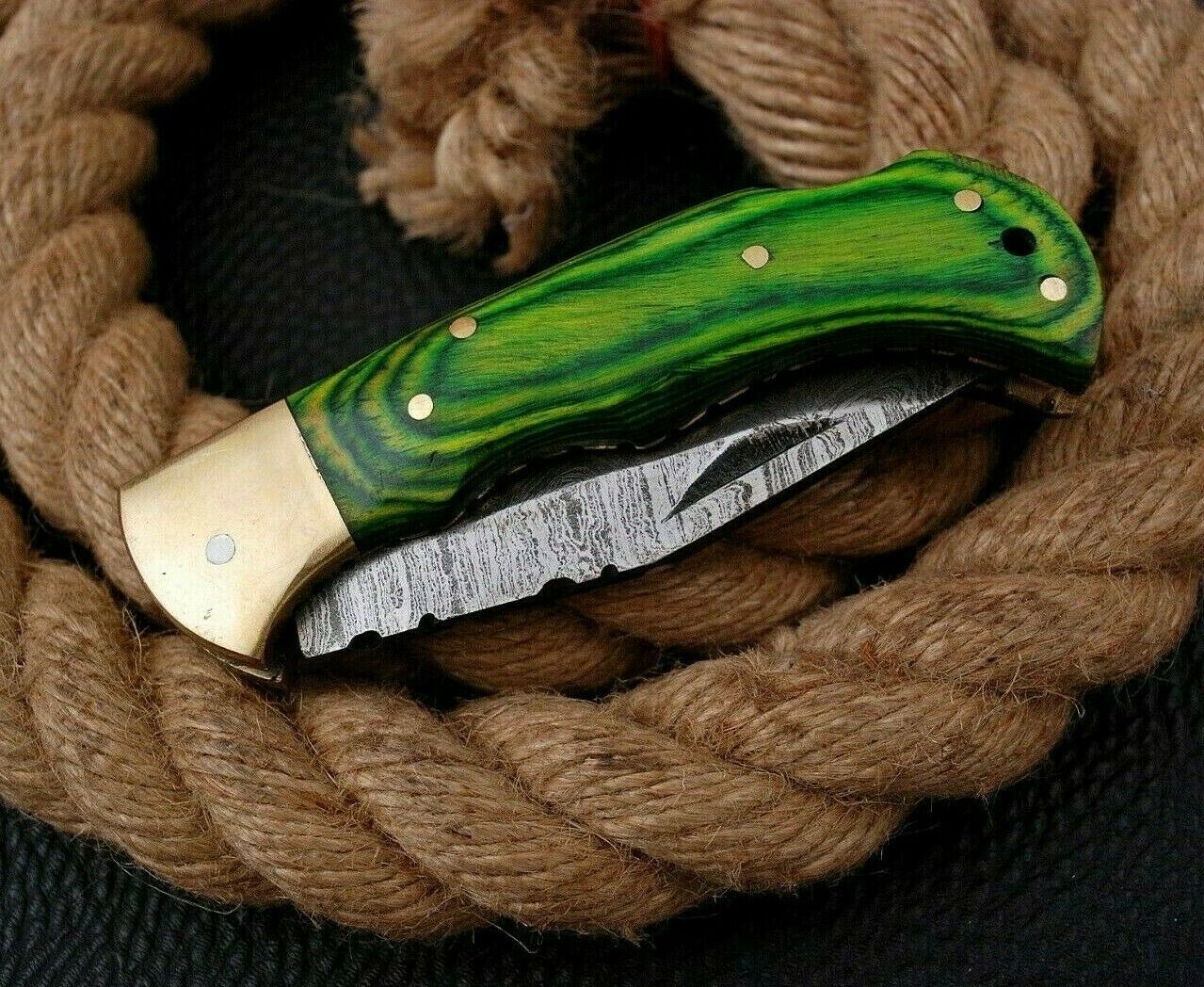 HAND FORGED DAMASCUS Steel Brass Bolster Lock back Folding Pocket Knife