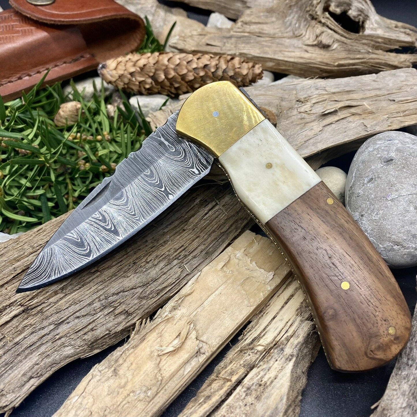 HAND FORGED Damascus Steel Folding Pocket Knife Bone Handle with Sheath(169B)