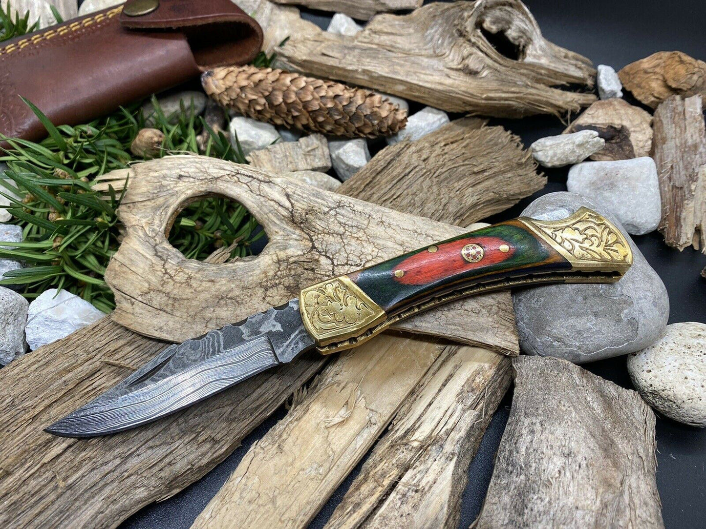HAND FORGED DAMASCUS Steel Folding Lockback Pocket Knife Engraved Wood Handle