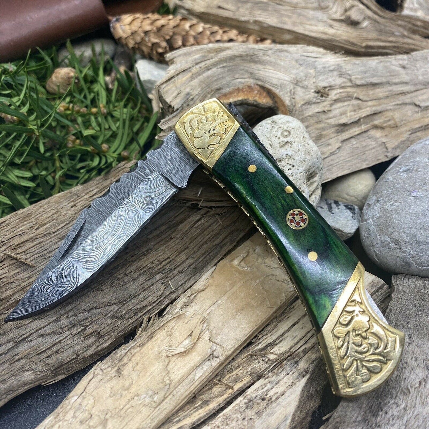 HAND FORGED DAMASCUS Steel Folding Lockback Pocket Knife Engraved Wood Handle