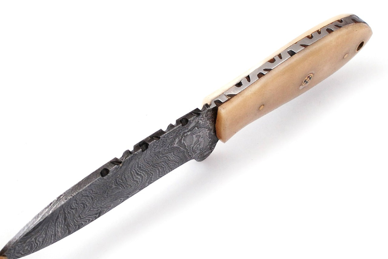 Custom Handmade Forged Damascus Steel Hunting knife Camel Bone Handle Come With Genuine Leather Sheath FS118