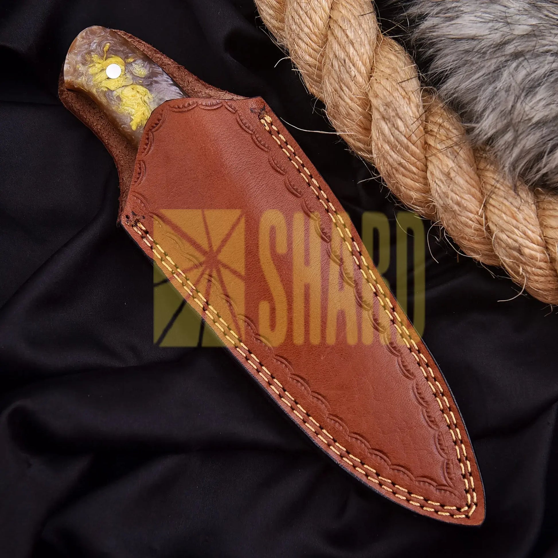 Eternal Heirloom Heritage Tool with mixed colored resin handle and J2 steel edge
