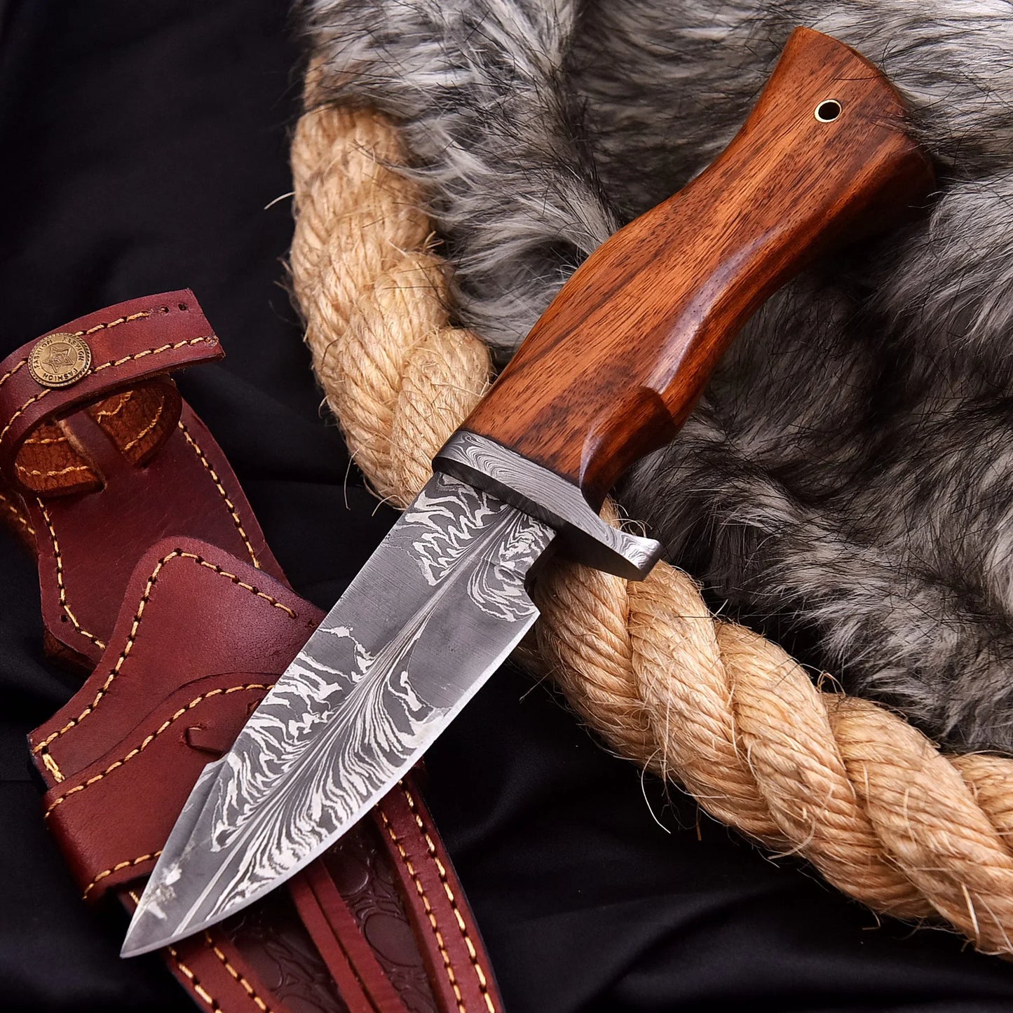 Heritage Damascus collectible with feather pattern Damascus steel and natural wood handle