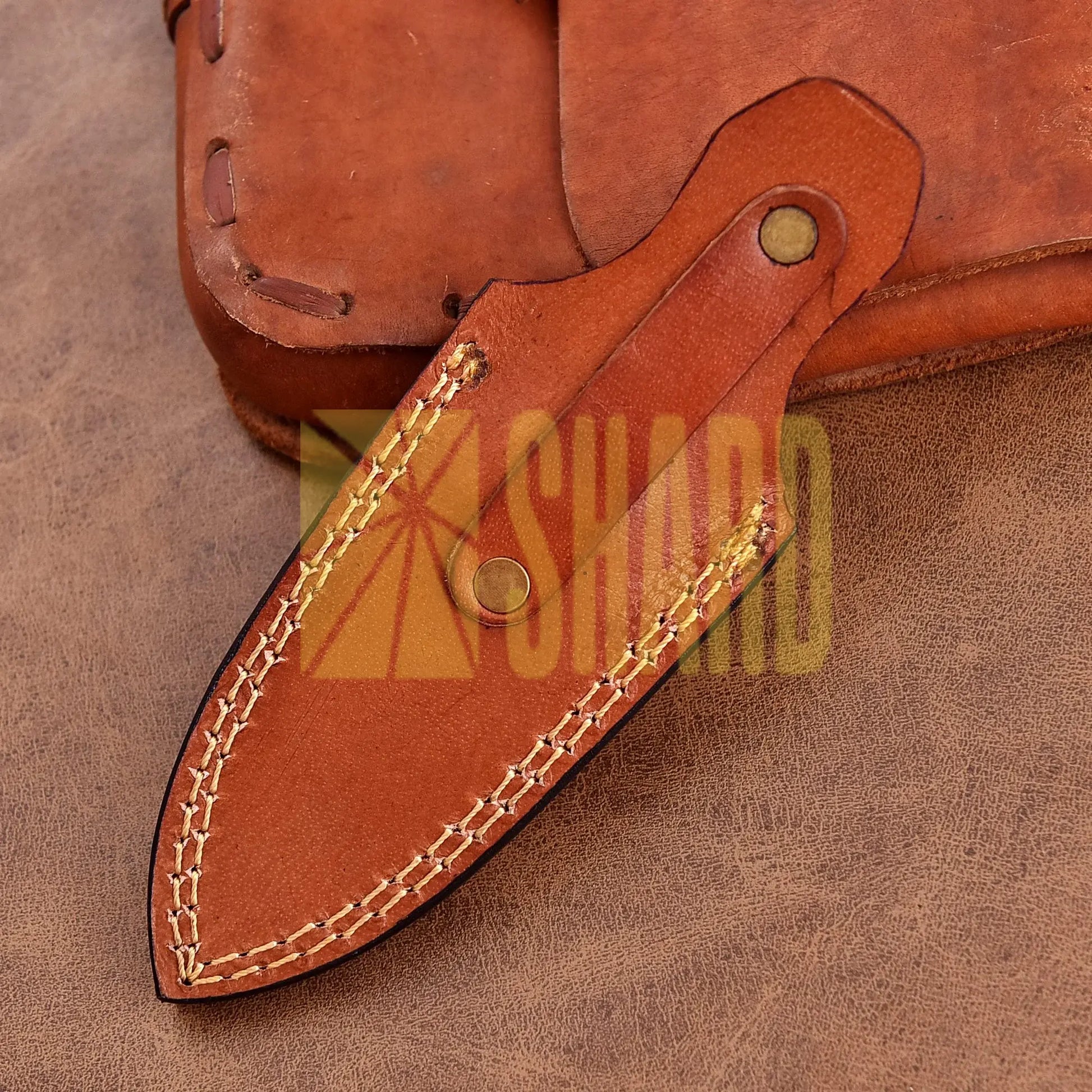 Hand-forged Damascus steel collectible with raindrop pattern and black resin handle – Raindrop Trail gift piece