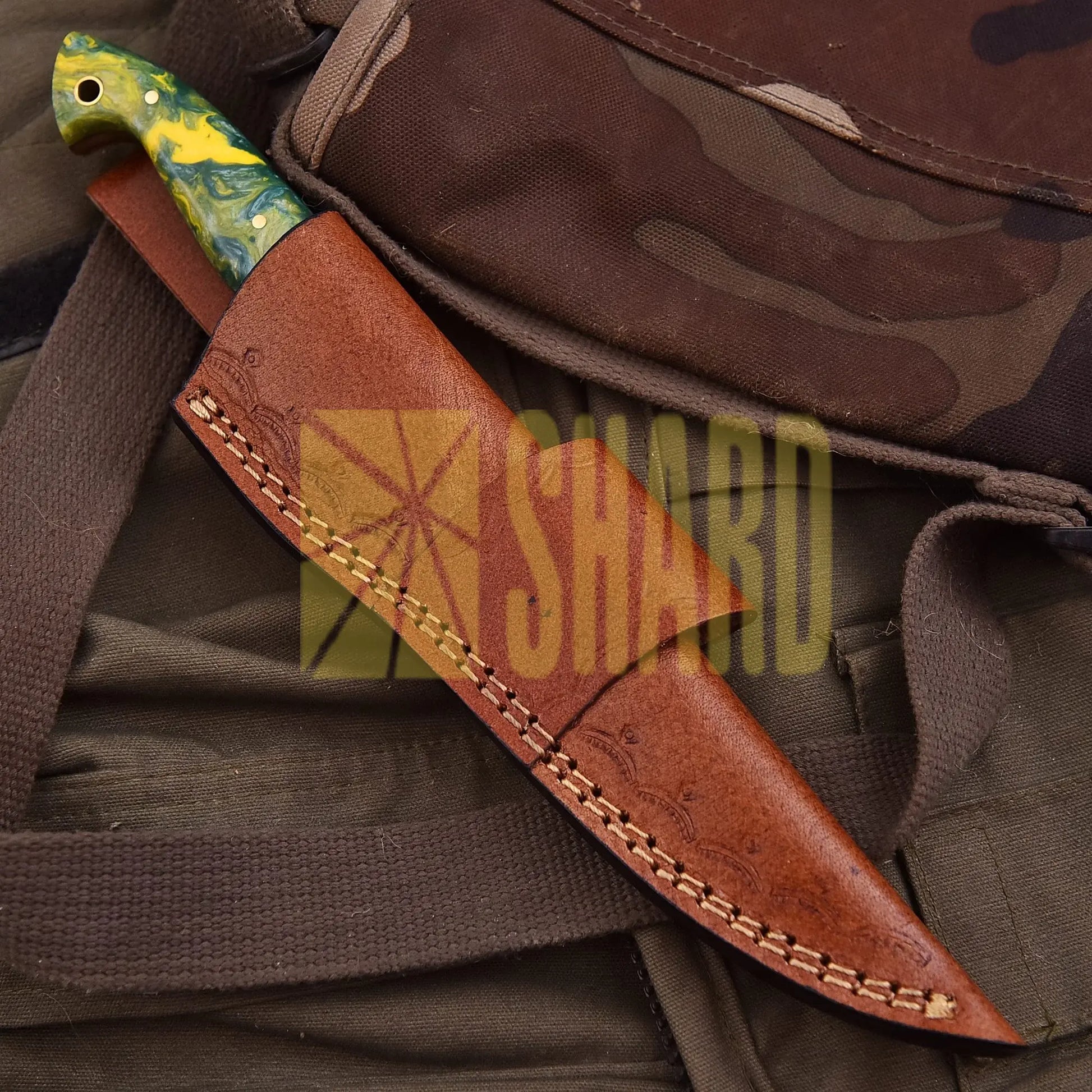 Hand-forged Damascus steel collectible with raindrop pattern and yellow & green mix resin handle – Raindrop Harmony gift piece