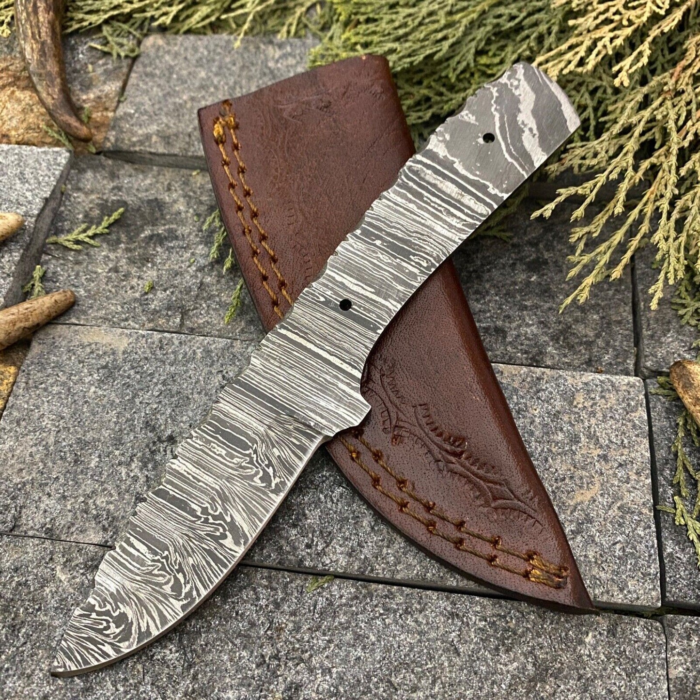 SHARD BLADCUSTOM HAND FORGED DAMASCUS STEEL SKINNER BLANK BLADE HUNTING KNIFE