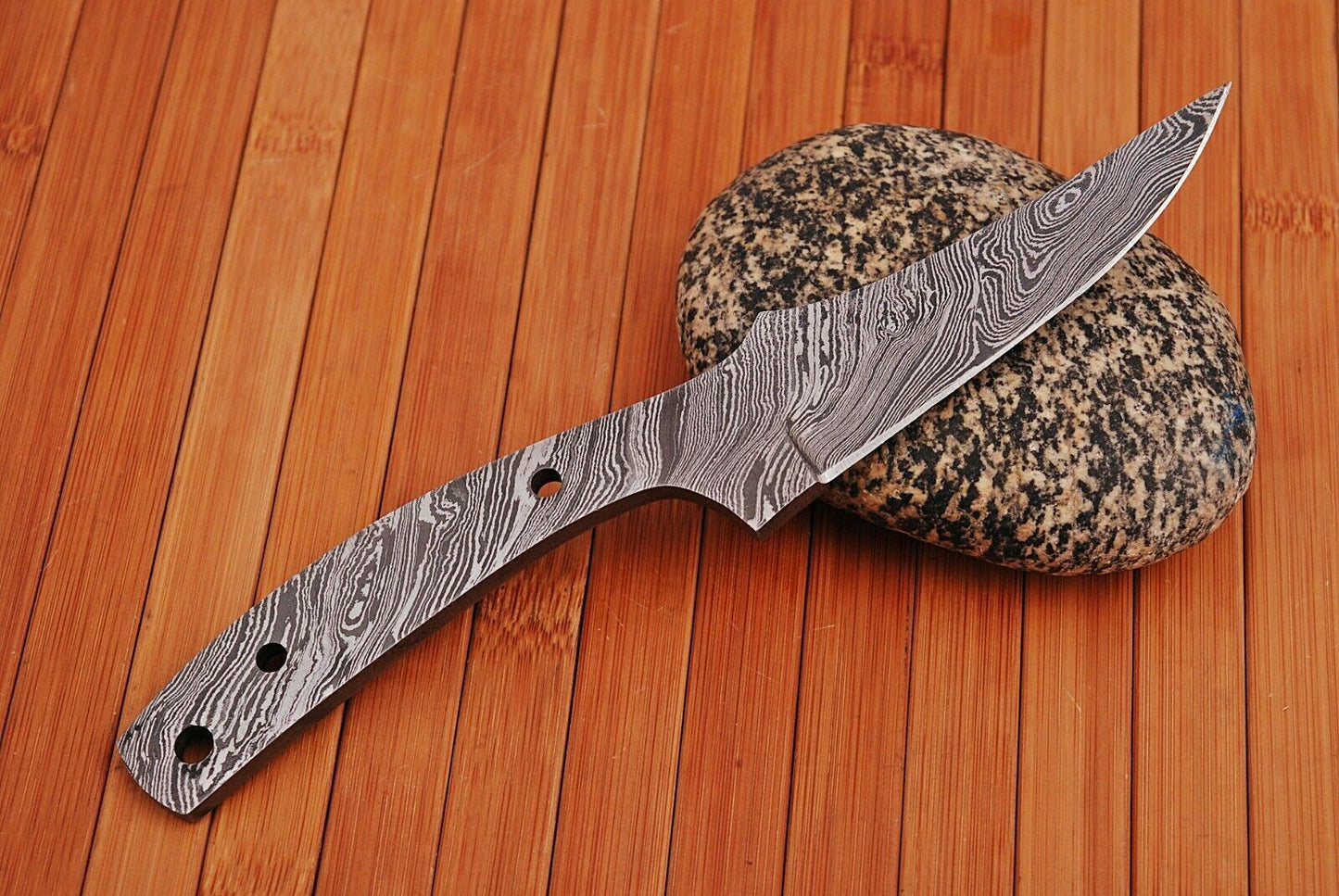 Hand Forged in Fire Damascus Steel Blank Blade Full Tang Skinner Knife Making