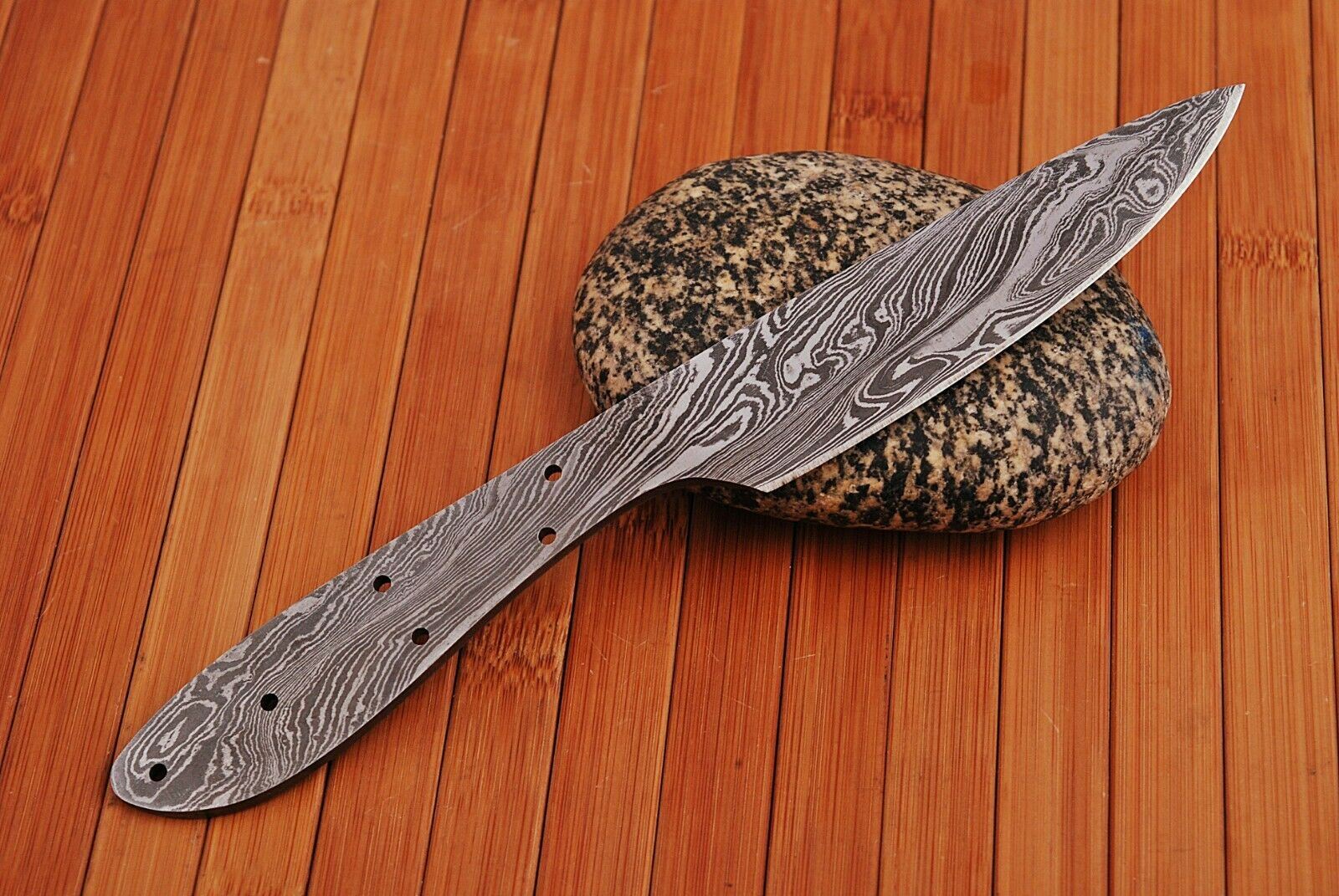Custom Handmade Damascus Steel Blank Blade for Knife Making