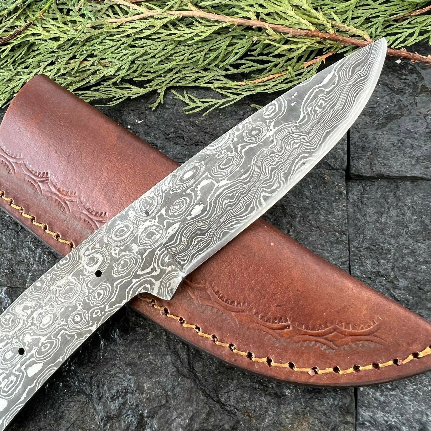 SHARDBLADE Custom Hand Forged Damascus Steel Hunting Skinner Blank Blade knife