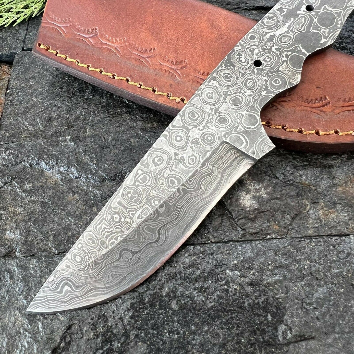 SHARDBLADE Custom Hand Forged Damascus Steel Hunting Skinner Blank Blade knife