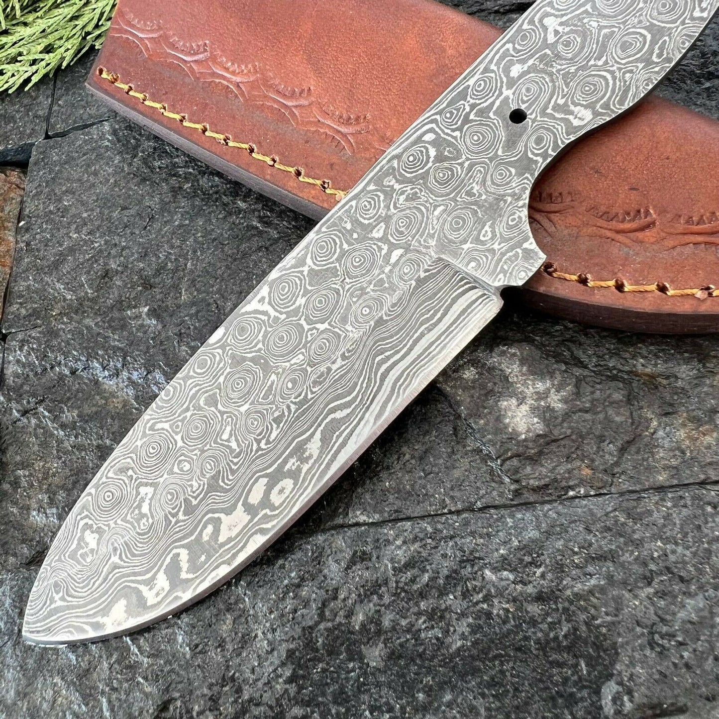 SHARDBLADE Custom Hand Forged Damascus Steel Hunting Skinner Blank Blade knife