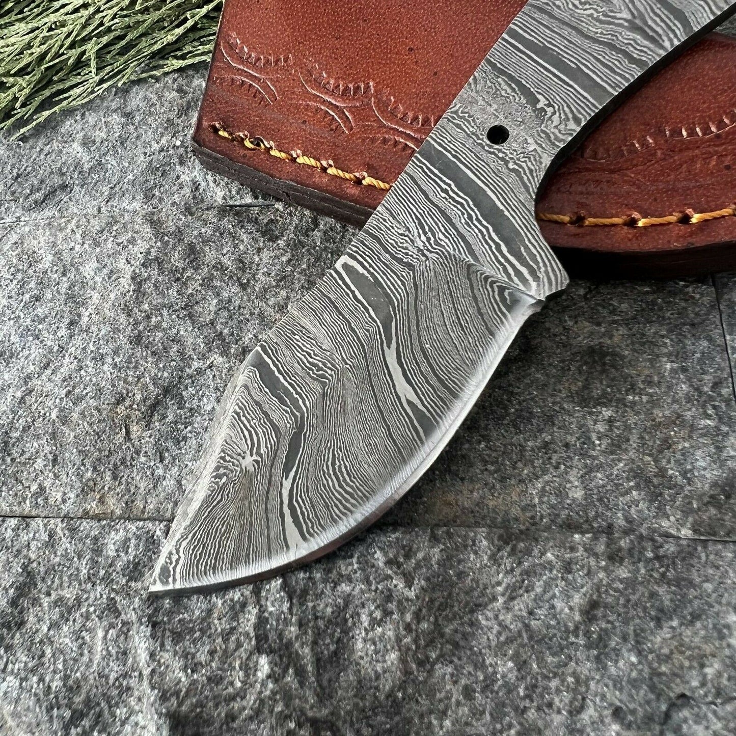 SHARDBLADE Custom Hand Forged Damascus Steel Hunting Skinner Blank Blade knife