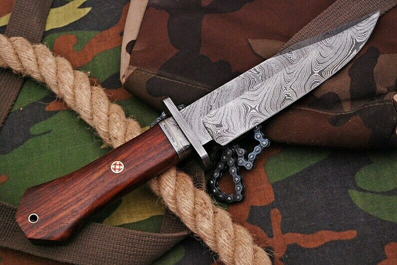 HANDMADE FORGED DAMASCUS Steel Hunting Knife W/ Rose Wood Handle Damascus Guard