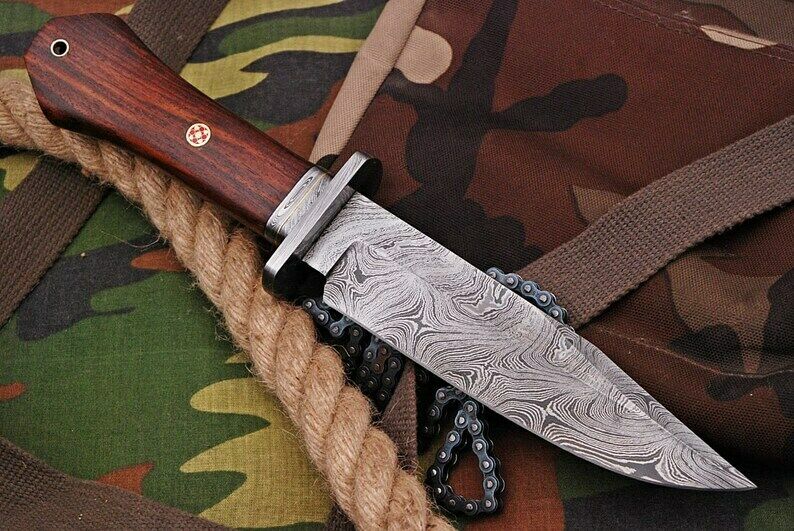HANDMADE FORGED DAMASCUS Steel Hunting Knife W/ Rose Wood Handle Damascus Guard