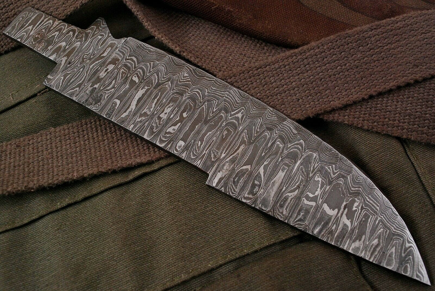 HAND FORGED DAMASCUS STEEL Blank Blade Hunting Knife Hammered Blade Knife Making