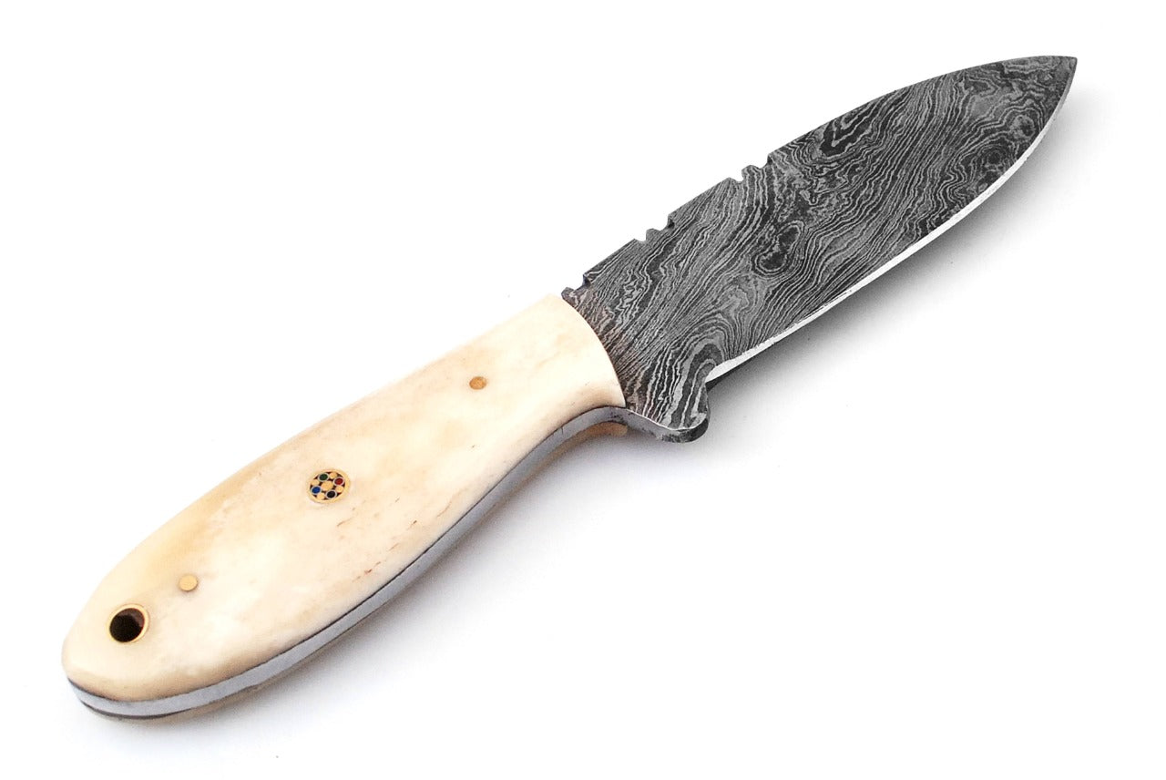 Custom Handmade Forged Damascus Steel Hunting knife Camel Bone Handle Come With Genuine Leather Sheath FS118