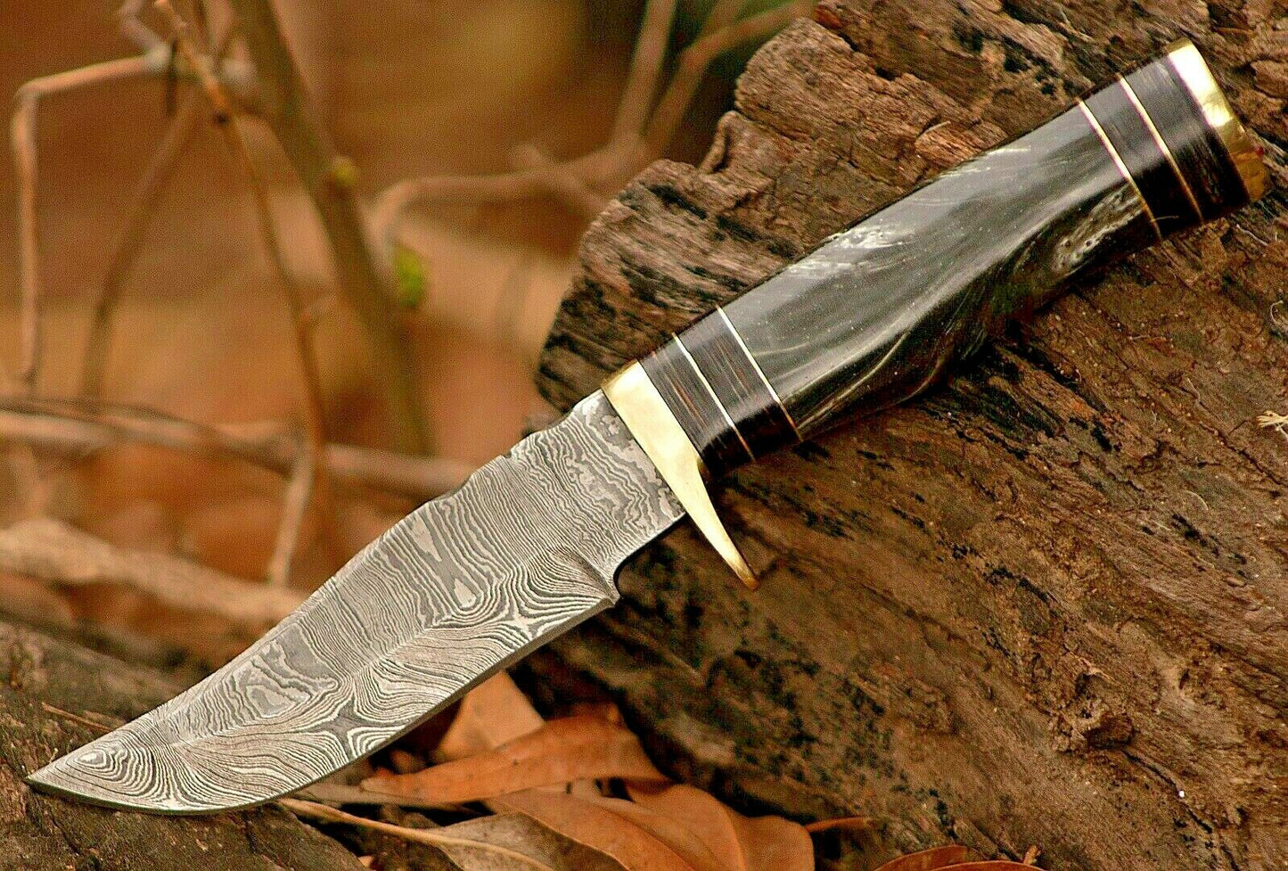 Custom Hand Forged Damascus Steel Hunting  Skinner Knife With Resin & Brass Guard Handle 15