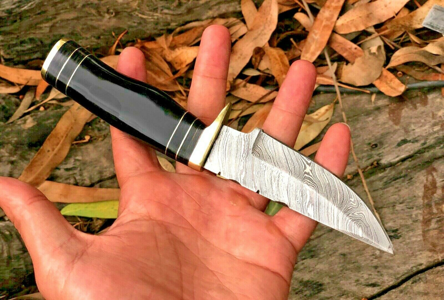 Customs HAND FORGED Handmade DAMASCUS STEEL Skinner Knife Resin & Brass Guard Handle 04