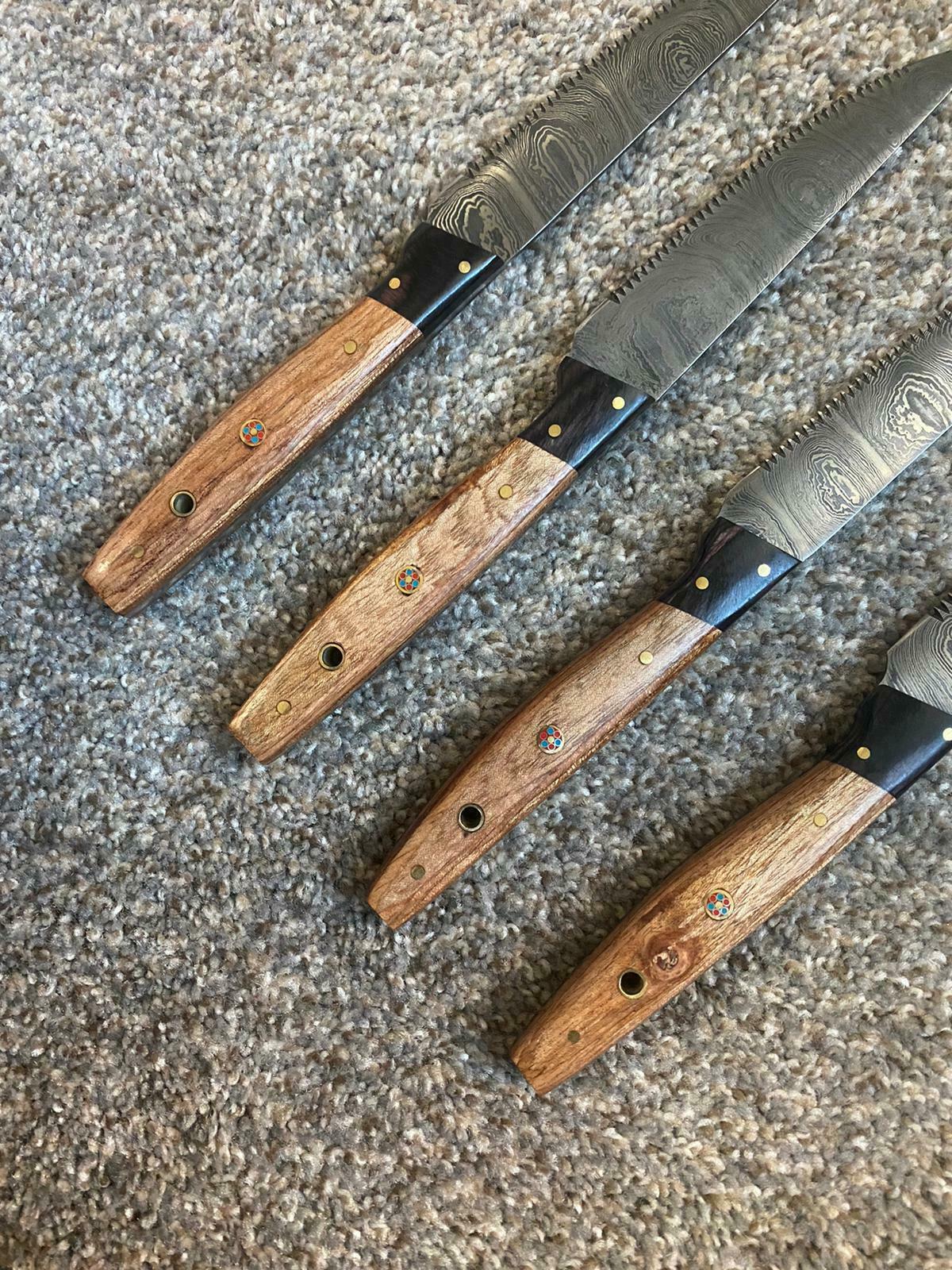 Set of 4-Piece Beautiful Handmade Damascus Steel Fixed Blade Steak Knife